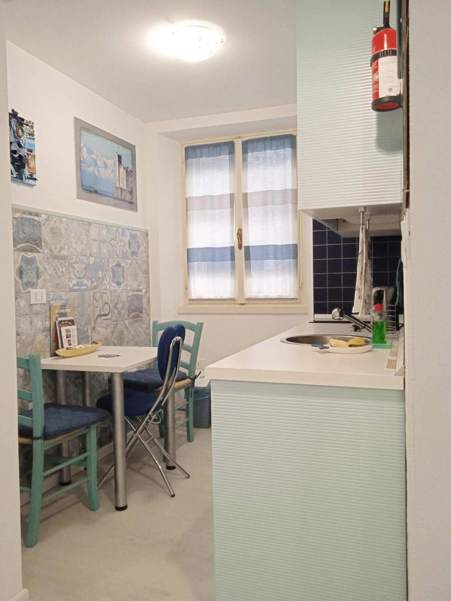 Apartmán La Casa Di Uccia Terst Exteriér fotografie